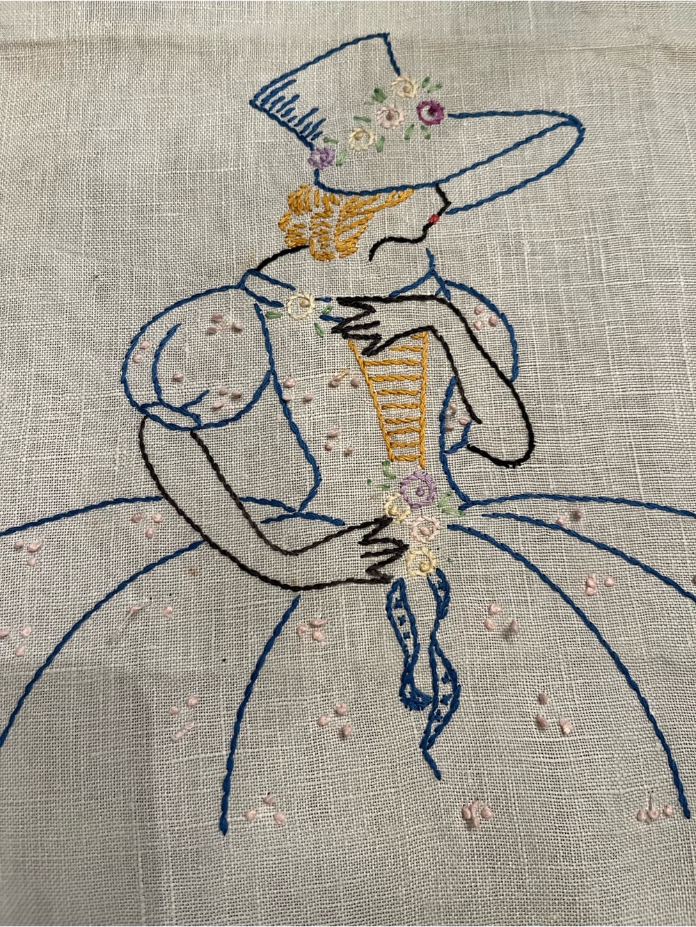 Vintage Hand Embroidered Crimoline Lady Linen Dresser Scarf